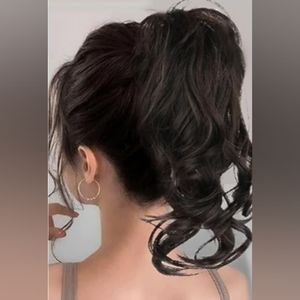 Synthetic Brownish Black Claw Clip Ponytail w Hair Pins & Eyelashes